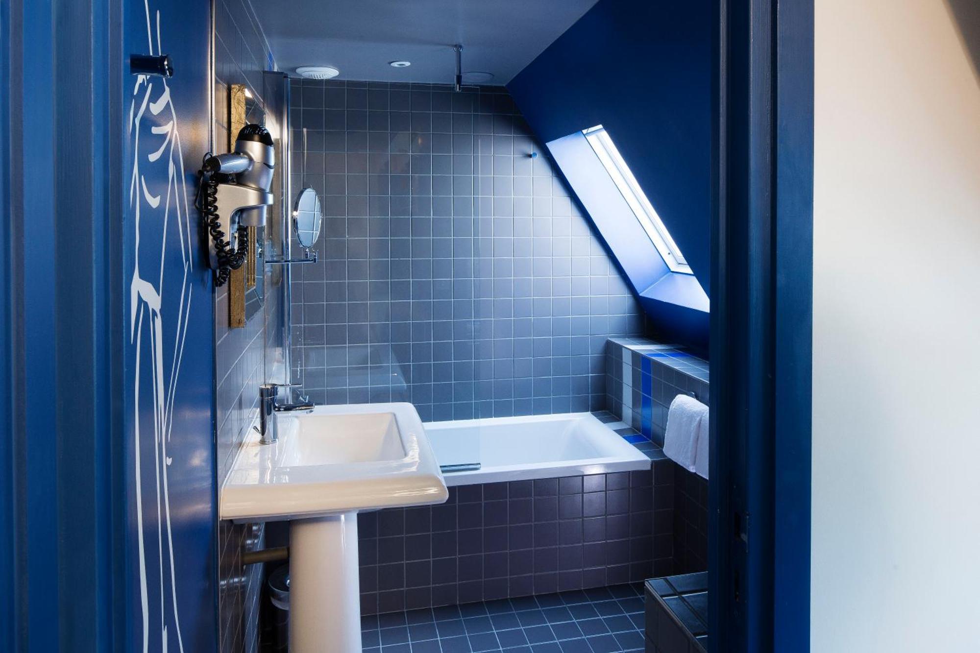 Deluxe Double or Twin Room,1273967365:JPEG